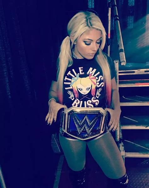 alexa bliss leaked|WWE star Alexa Bliss denies naked images leaked online are her。